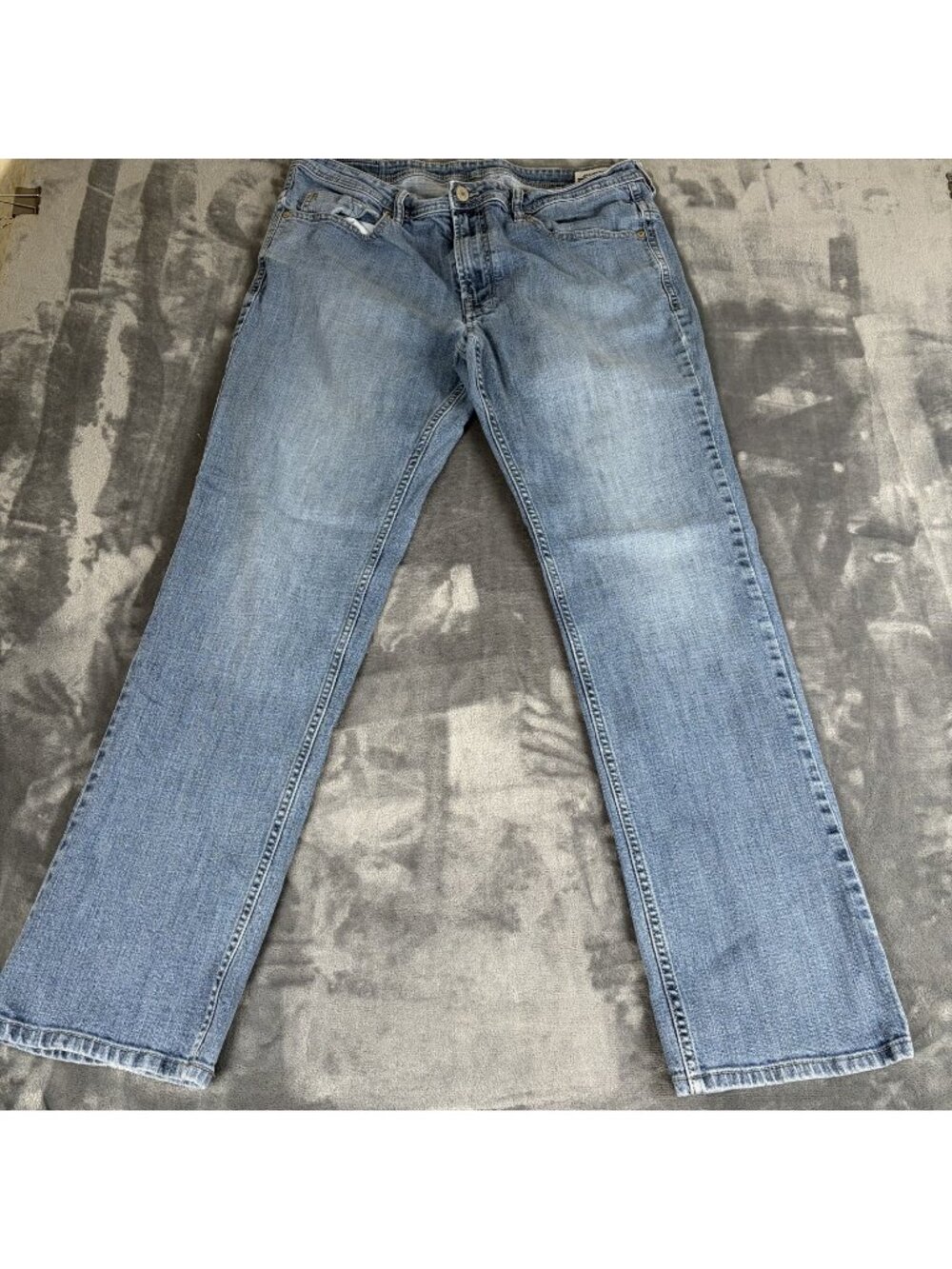 Buffalo David Bitton Jeans 38x34 Jackson-X Straight Stretch Jeans Light Wash